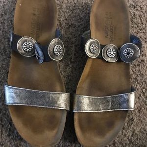 Most strappy sandals